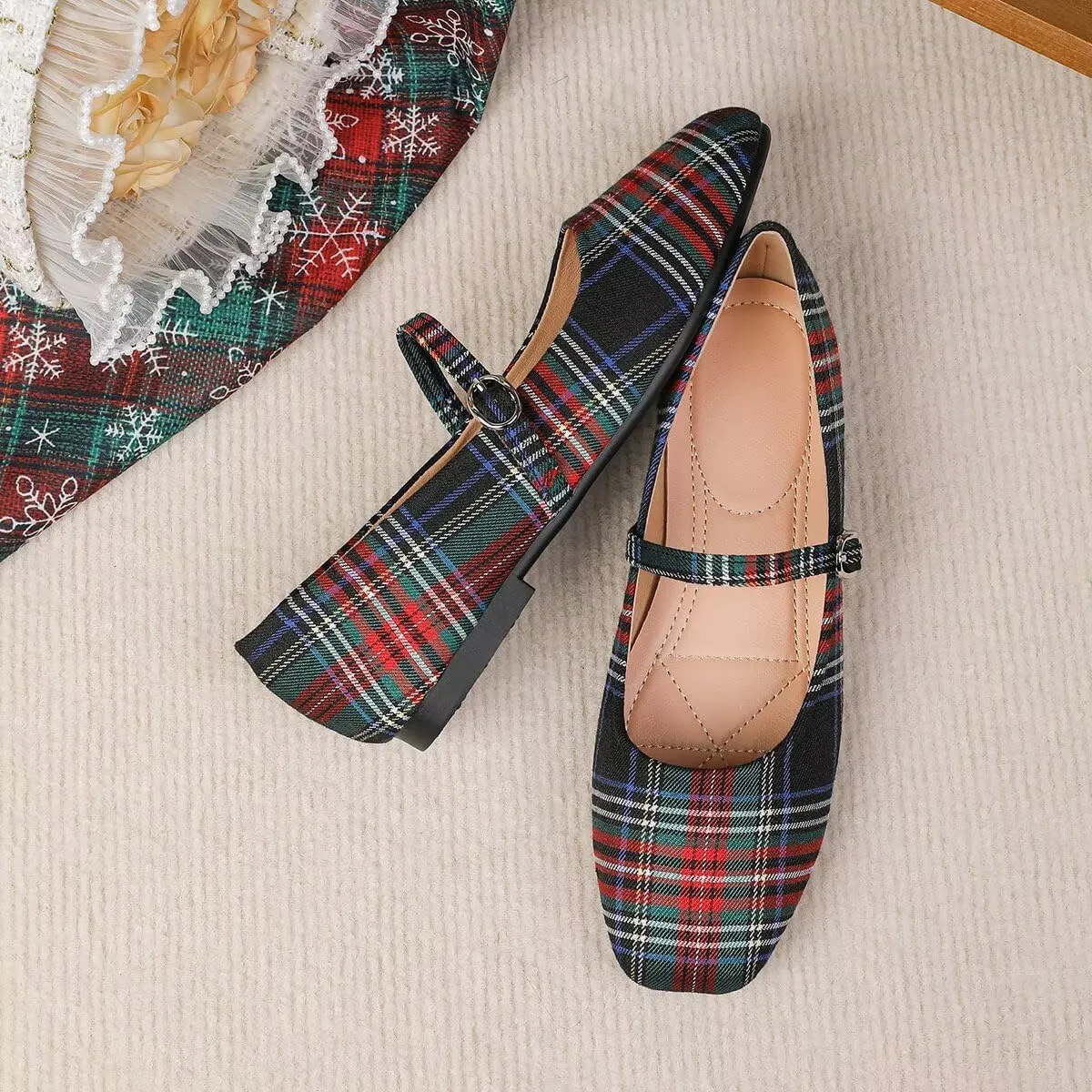 Women Mary Jane Flat Shoes Soft Patent Leather Square Toe Adjustable Buckle Strap Casual Ballet Dance Shoes
