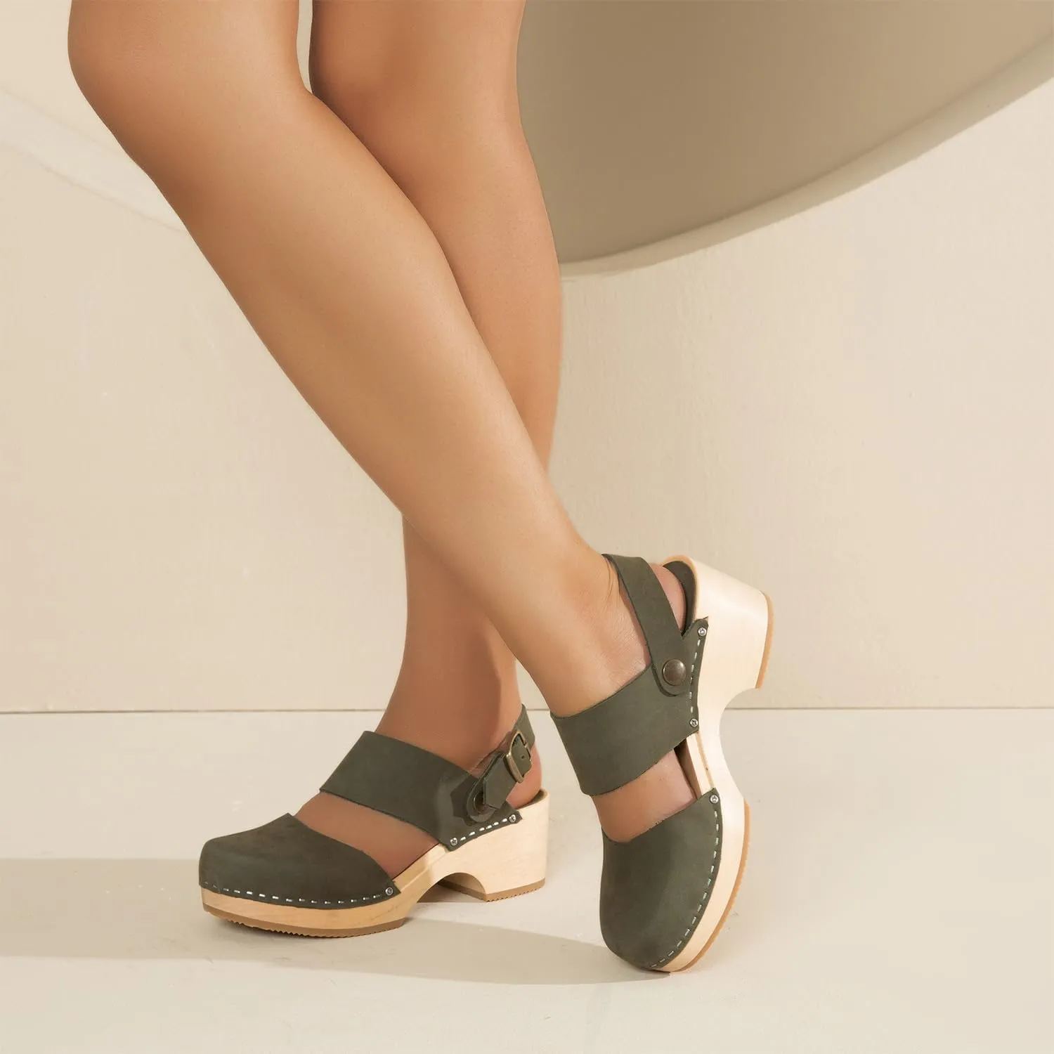 Women's Handmade Wooden Clog Mule 2.3" Open Back Leather Clogs Classic Ankle-Strap Clogs Mule for Long-Lasting Wear