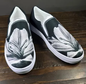 Women’s Slip-on Canvas Shoes - Floral Elegance: Monochrome Lily Artwork Design