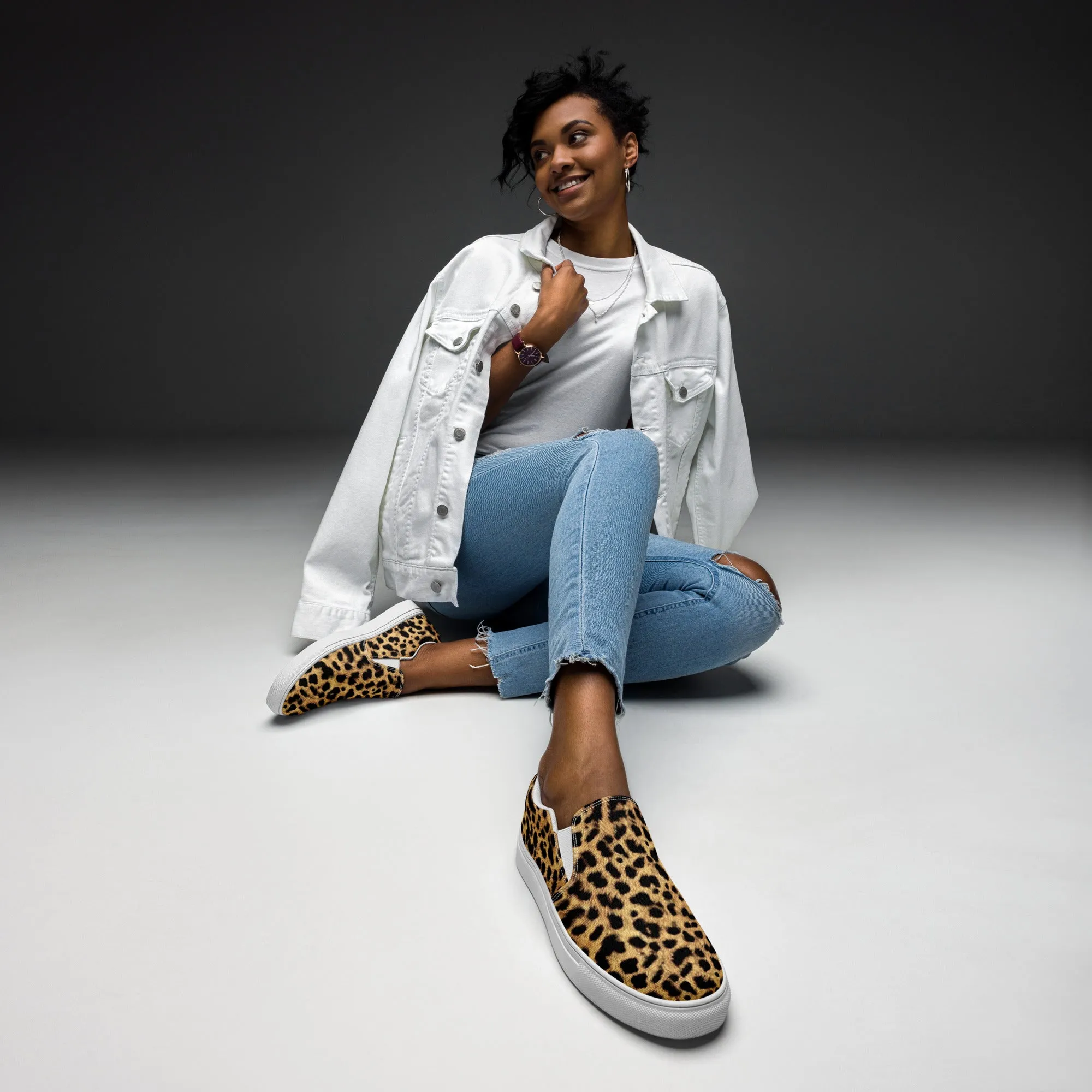 Women’s slip-on canvas shoes - Leopard SG003