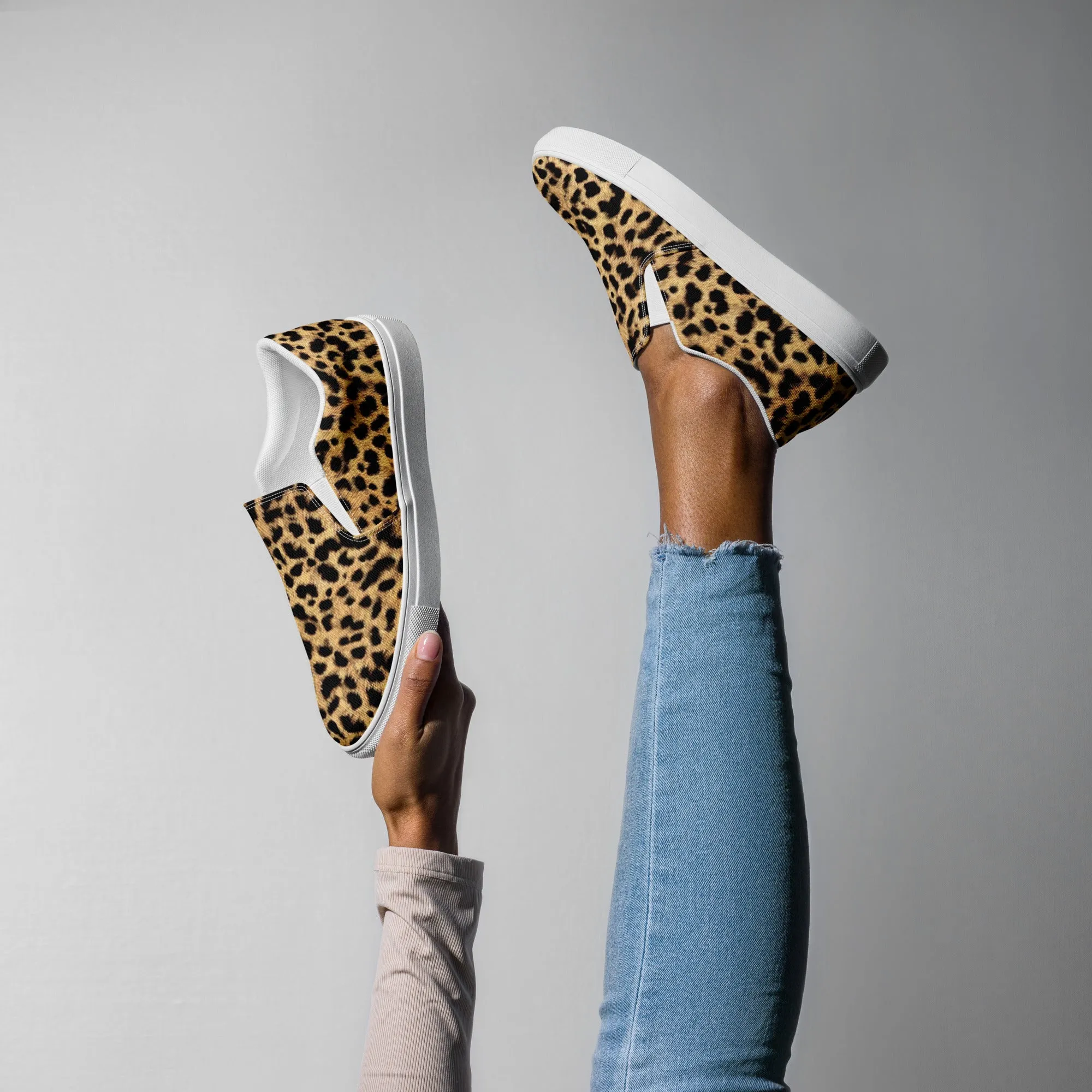 Women’s slip-on canvas shoes - Leopard SG003