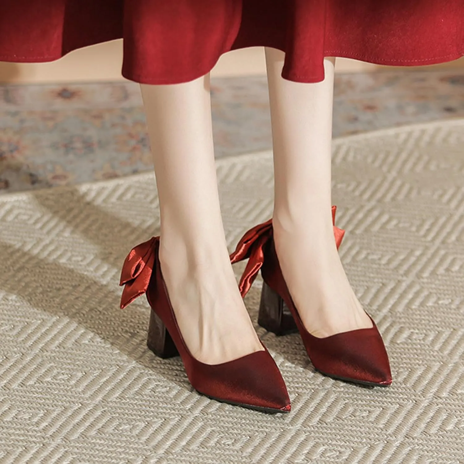 Women's Suede Pointed Toe Chunky Heel Pumps with Bow Classic Slip-On Shallow Non-Slip Mid Block Heel Business Party Dress Shoes