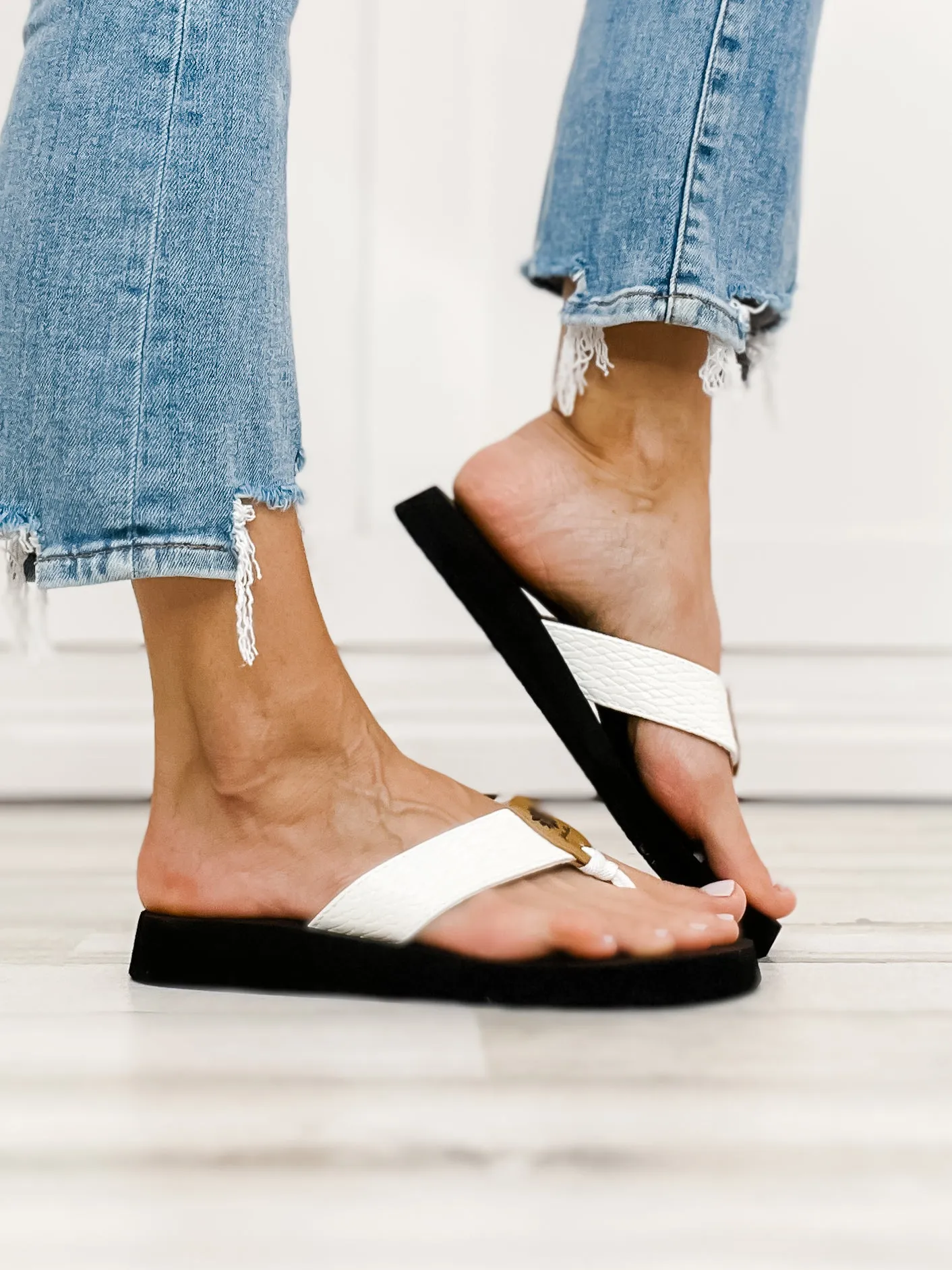 Yellowbox Flax Flip Flop in White